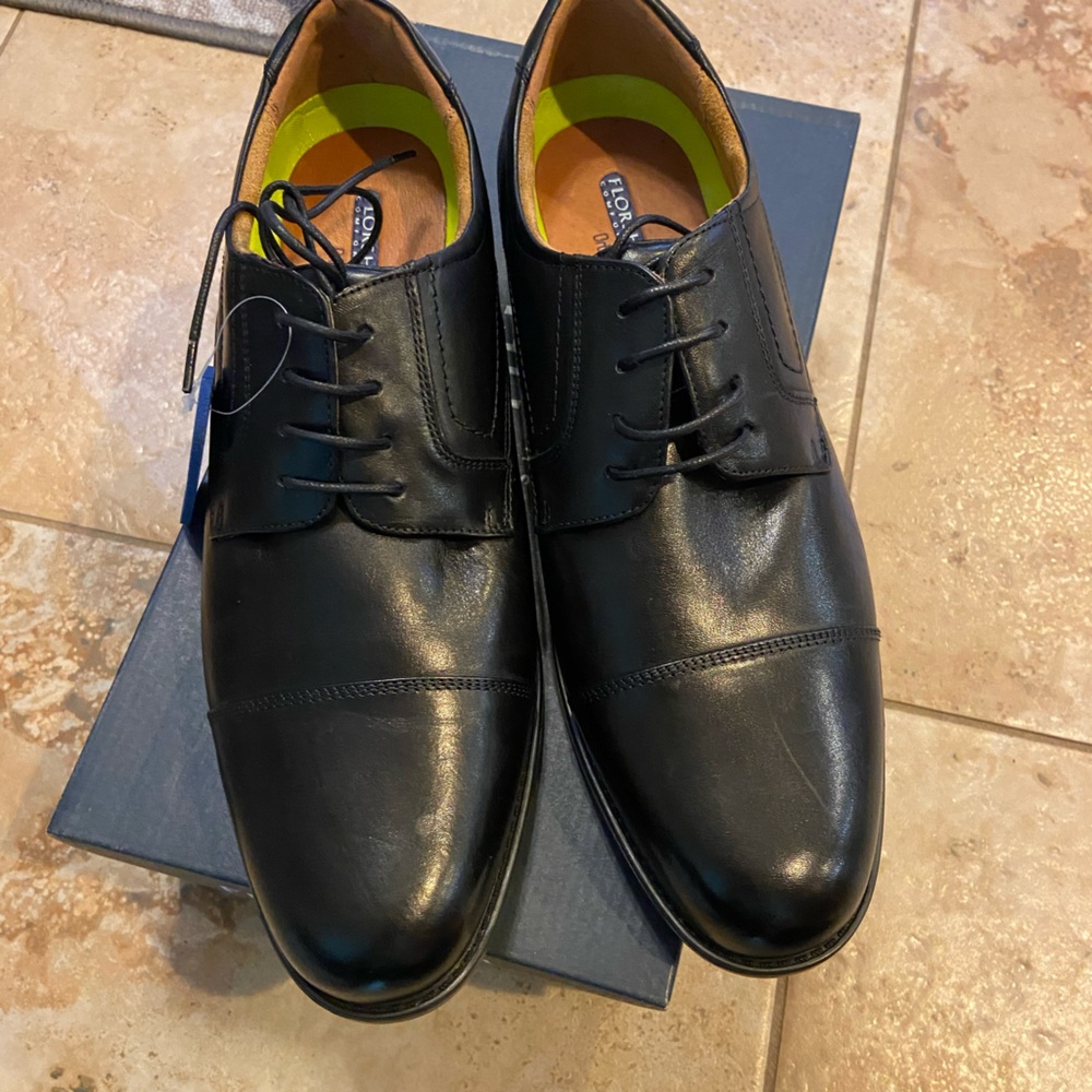 Florsheim Comfortech MENS leather dress shoes 11 1/5 NEW black